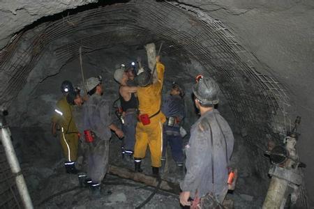 西湖工程爆破中的危险因素分析以及应对工程爆破危险的措施